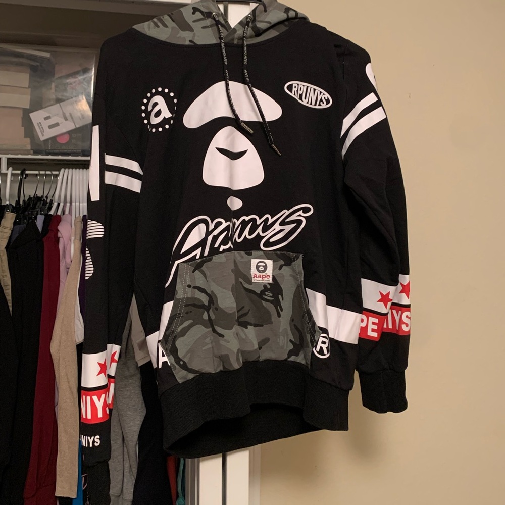 Aape Black/Camo Men’s Large Hoodie
